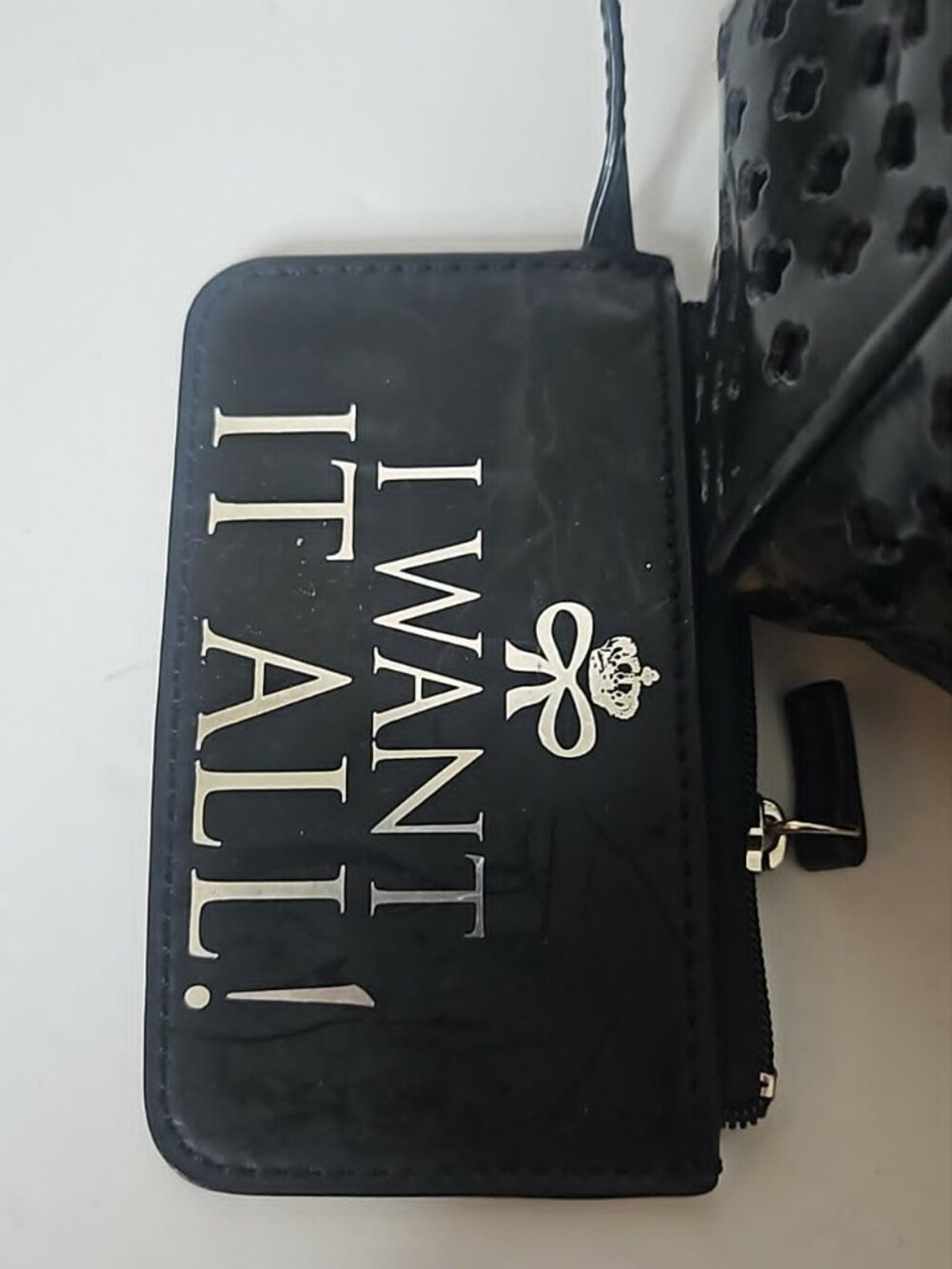 RARE Retired Brighton My Flat in London Alexia Satchel – Jeweled Bow - Picture 3 of 13
